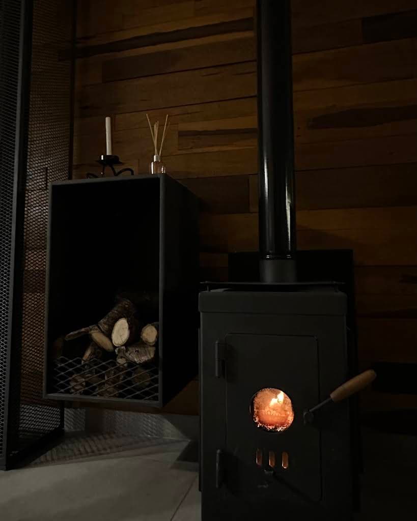 Disfrutando del calor del hogar en Cala Cabana